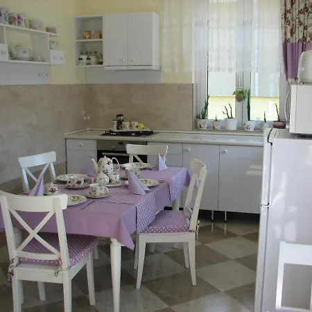 Aranyoshaz-vendeghaz Apartment Budapest