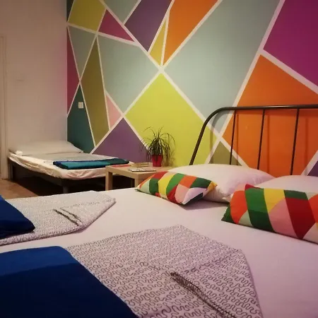 Party At Udvarom Hostel Budapest
