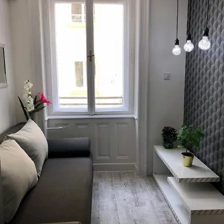 Corvin Ruinpub Designed Apartmán