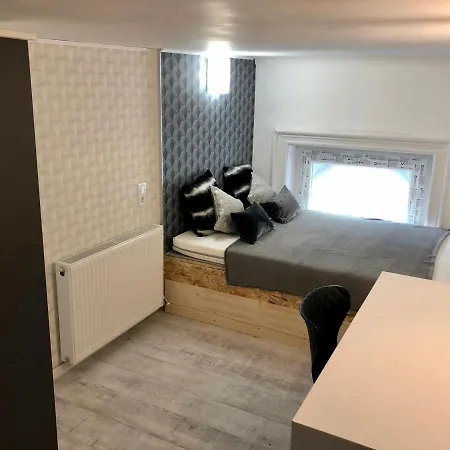 Apartmán Corvin Ruinpub Designed *