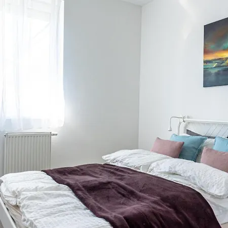 Amphora Luxury With Free Private Parking And Cozy Balcony Appartamento Budapest