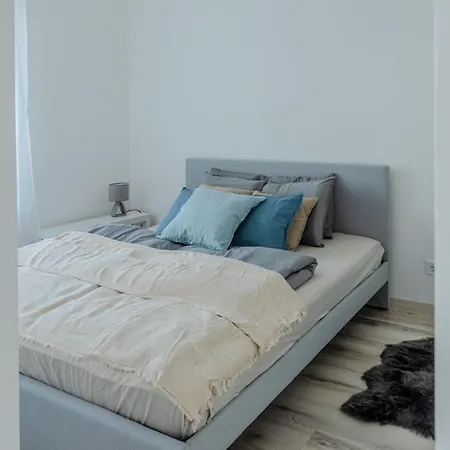 Apartment Dob36 With Free Private Parking And Balcony Budapest