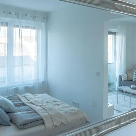 Apartment Dob36 With Free Private Parking And Balcony Budapest