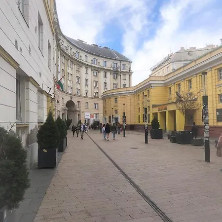 Apartment Corvin Square *