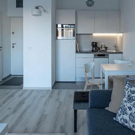 Daire Dob36 With Free Private Parking And Balcony *