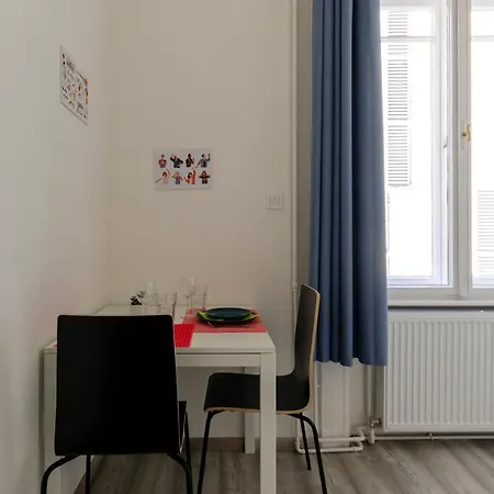 Apartment Bartok Suites 6 *