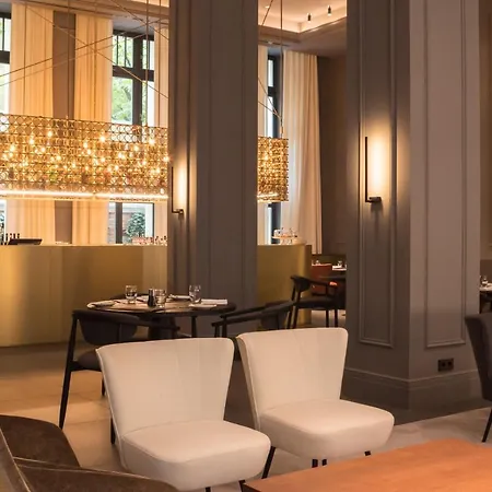 Kozmo & - Small Luxury Of The World Hotel