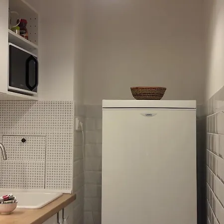 Apartment Liliom With Free Parking Space