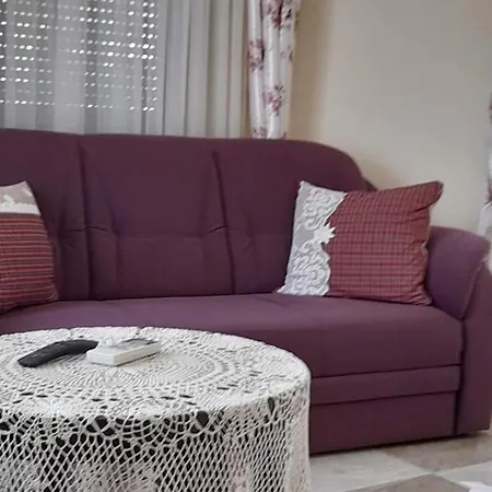 Aranyoshaz-vendeghaz Apartment Budapest