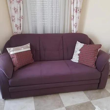 Aranyoshaz-vendeghaz Apartment Budapest