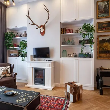 Bpr Art Nouveau Apartment *