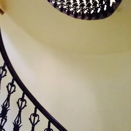 Modern Stylish 2 Bedroom * Budapest