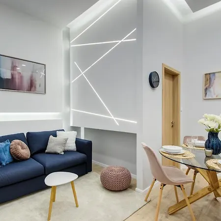 Apartment D.five Aradi B *