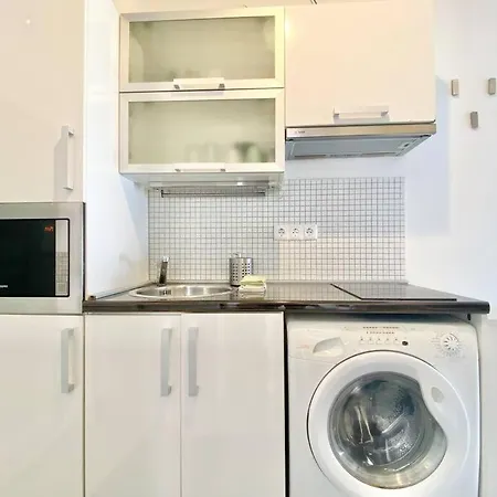Cool! With Sauna And Private Garden Apartment *