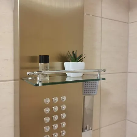 Naspolya Kucko Apartment *