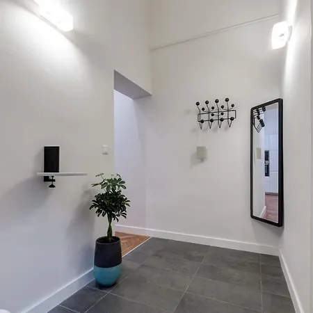 Apartment Basilica