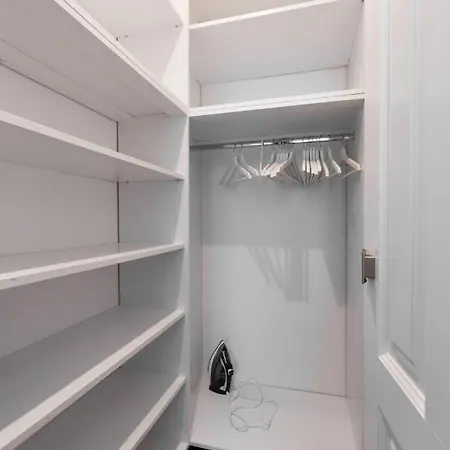 Luxury Dream At The Basilica 3br/2bath *