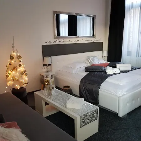 Modern Flat In Center Budapešť