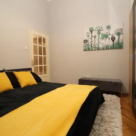 Nehru Part River Side Danube Apartment Budapest