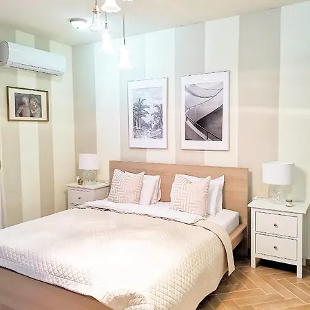 Bellevue With Ac & Heating & Terrace * Budapest