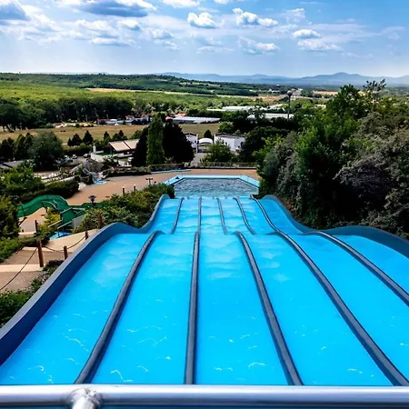 Paskal-lux With Free Parking And Air Conditioner Apartmán