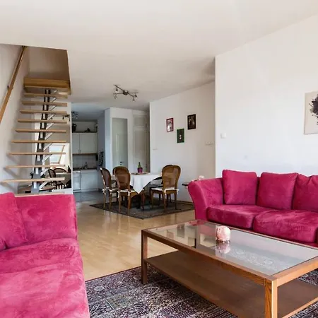 Apartment Penthouse -by The Danube *