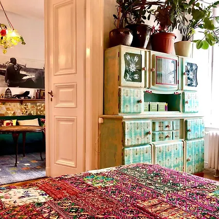 Arty Studio Flat At City Center * Budapest