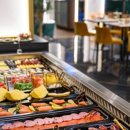 Emerald Downtown Luxury By Continental Group 2* Budapest