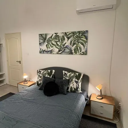 Apartment Marylin New Free Parking At Riverside Budapest