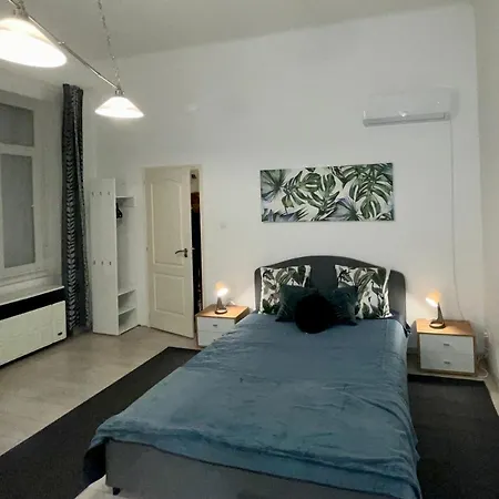 Apartment Marylin New Free Parking At Riverside Budapest