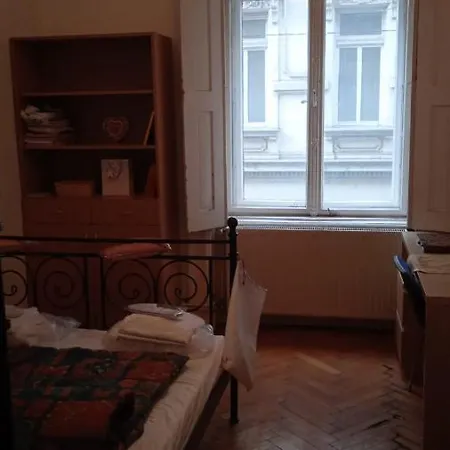 Alternative Hilton In Central Appart hôtel Budapest
