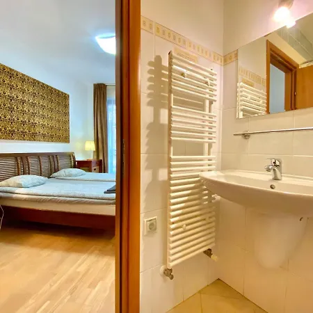 Downtown Vibe-kiraly I Apts W Private Balcony Budapest