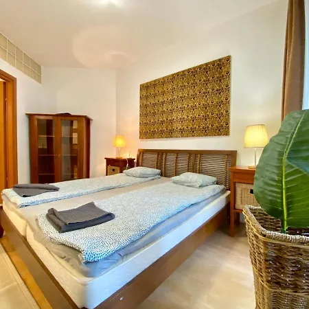 Downtown Vibe-kiraly I Apts W Private Balcony Apartment Budapest