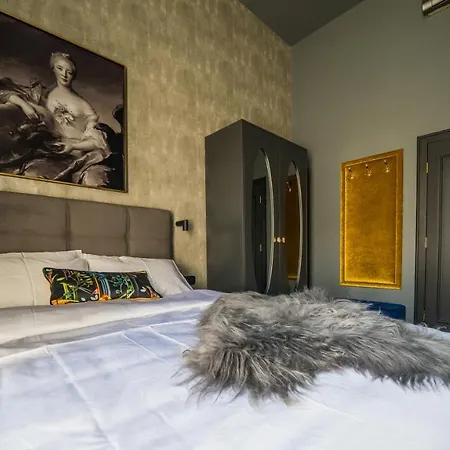 Leo Boutique Hotel 2*