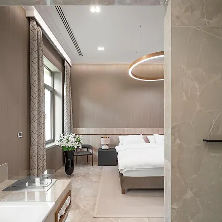 Luxury Penthouse In Downtown Apartment