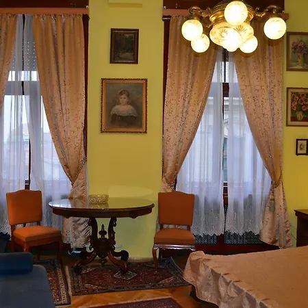 Appartamento Central Square