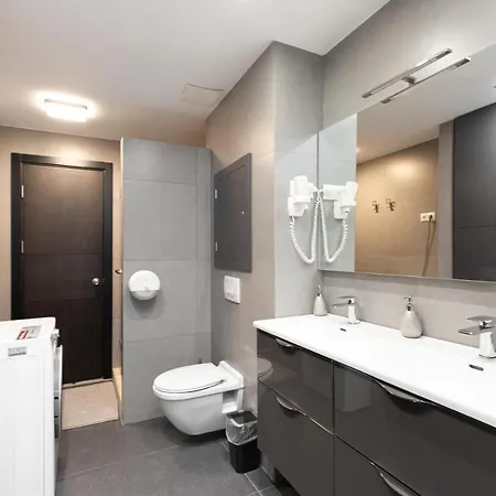 Apartment Holidays &