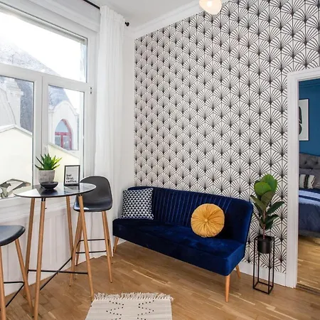 Apartment Cute Riverside With Unique Danube View Balcony *