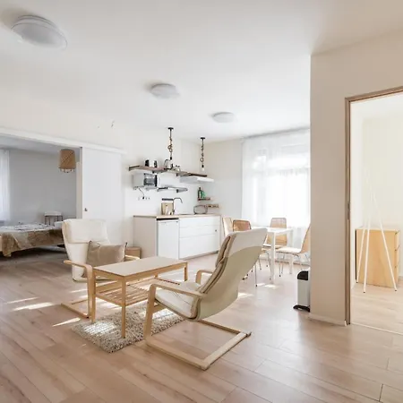 Bpr Japandi Design With A/c Budapest