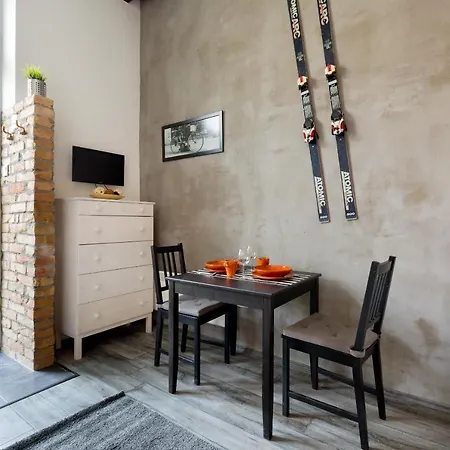 K10 A Kazinczy Apartment Budapest