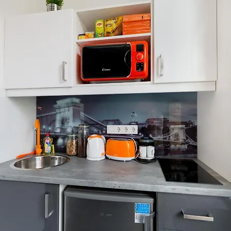 Apartment K10 A Kazinczy