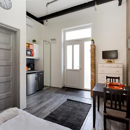 Apartment K10 A Kazinczy *