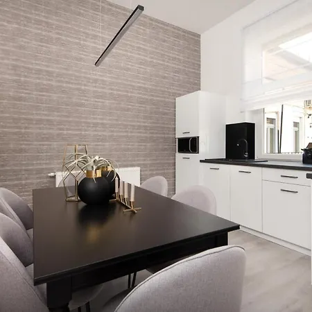 Apartmán Hollo 3 Bedroom Downtown