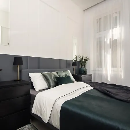 Apartmán Hollo 3 Bedroom Downtown