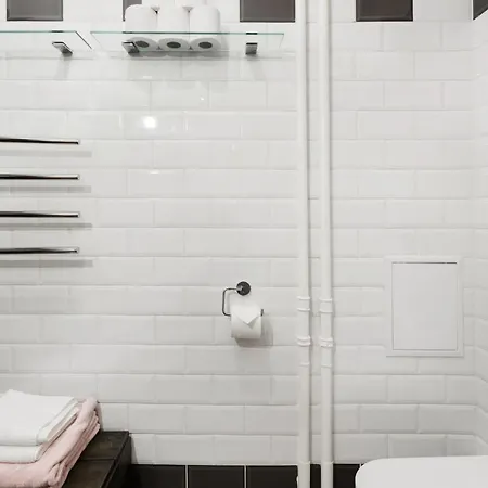 Smart, Stylish In The Heart Of Budapest