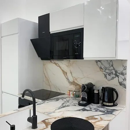 St Stephen Luxury With Jacuzzi And Sauna Apartment *