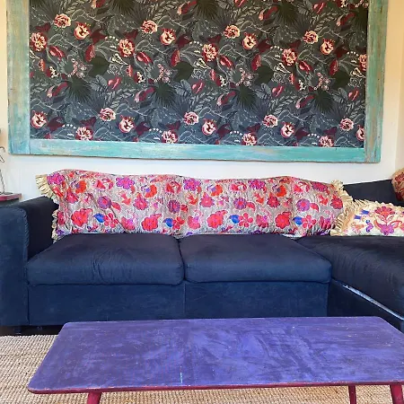 Lovely Cosy Art Flat At Center Budapest