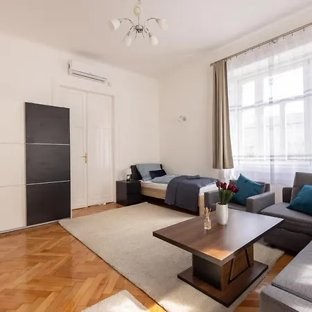 Corvin Apartment