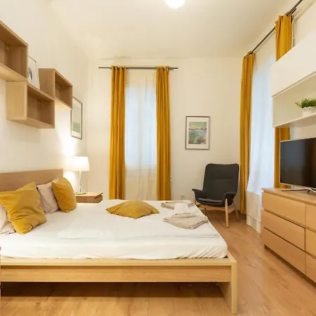 A4-6 Aulich Apartment Budapest