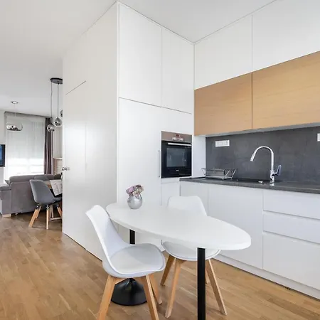 Appartement Breathless Basilika View Elegant Flat With Balcony Need Reservation X Free Parking *